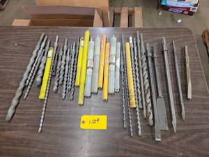 Assorted Rotary Hammer Chisels & Ca...
