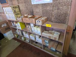 Assorted hardware...