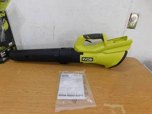 RYOBI 40V 120 MPH 550 CFM Cordless Battery Leaf Blower (Tool Only)