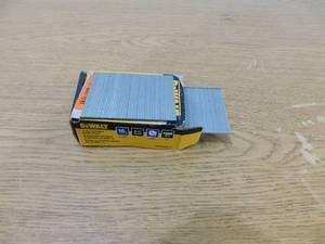 DEWALT 2-12 in. x 16 Gauge Glue Collated Straight Finish Nails (1000-Pack)