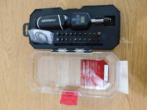 Husky 8-40 in.lbs. 14 in. Drive Electronic Torque Screwdriver