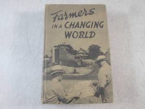 (CNTR) Vintage 1940 Year Book Of Ag...