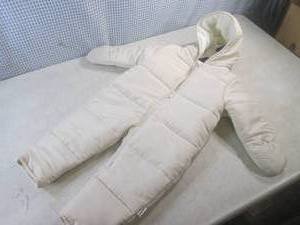 (RCK) Carters Baby Snowsuit Size 1...