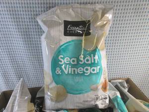 (EC2) 8 Big Bags of Sea Salt & Vine...