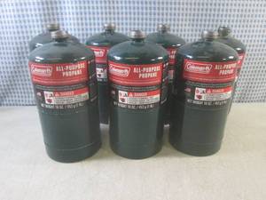 (EW4) 7 Empty Coleman 1 Lb All-Purp...