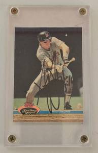 Topps Stadium Club Baseball Card 1991 - Autographed GREG GAGNE - Minnesota Twins