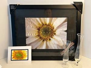 Sunflower Print in Frame 22x18 & 2 Glass Vases - Original Watercolor Painting