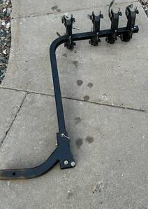 Yakima 4-Bike Hitch Rack Carrier