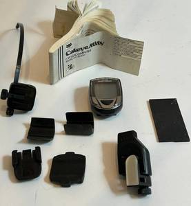 CatEye CC-MT100 Cyclocomputer - Micro Wireless Bike Computer Kit with Mounts & Manual