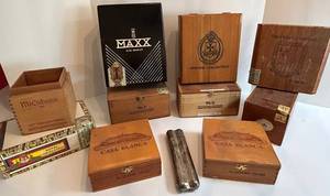 Casa Blanca 10 Luxury Cigars Wooden Box - Private Collection