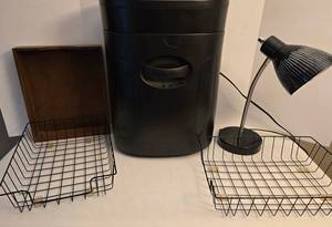 Royal 12-Sheet Cross-Cut Shredder, Desk Lamp, 2 Wire & Wood Office Trays