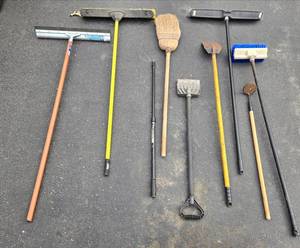Assorted Home & Care Tools (Lot of 9)