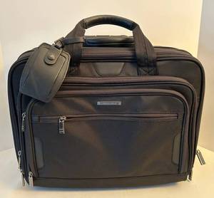Briggs & Riley Travelware KR250X-4 Carry-On Roller Luggage Briefcase
