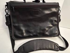 Classic Tumi Leather Briefcase - 15W x 12H x 4D - Genuine Leather