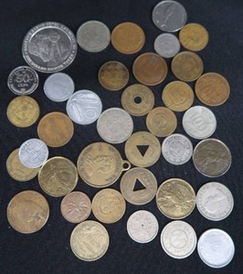 WORLD COINS AND TOKENS