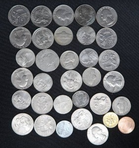 MIXED LOT OF US COINS