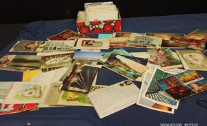 HUGE LOT OF VERY  VINTAGE POST CARDS