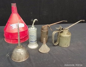 4 VINTAGE OIL CANS