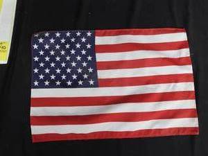 MISCELLANEOUS LOT OF VINTAGE ITEMS