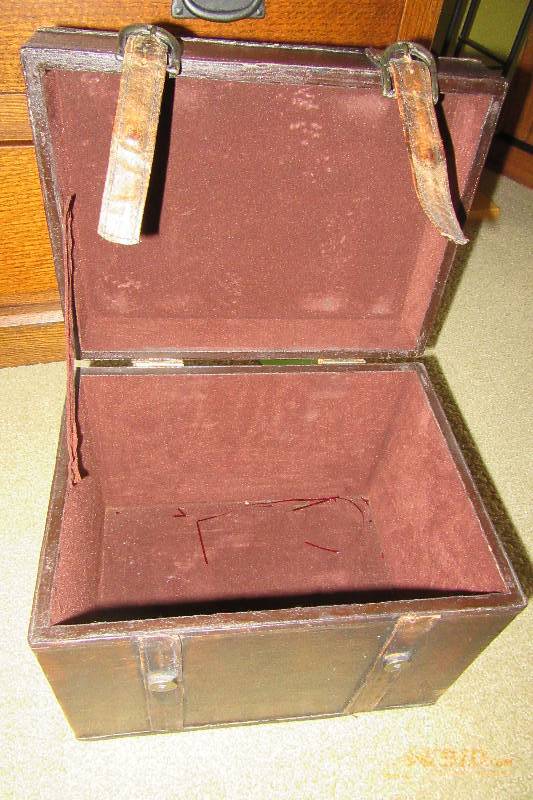 lot 29 image: Box with Leather Shell