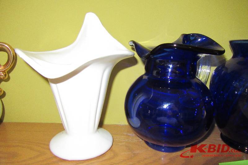 lot 42 image: Misc. Items as pictured