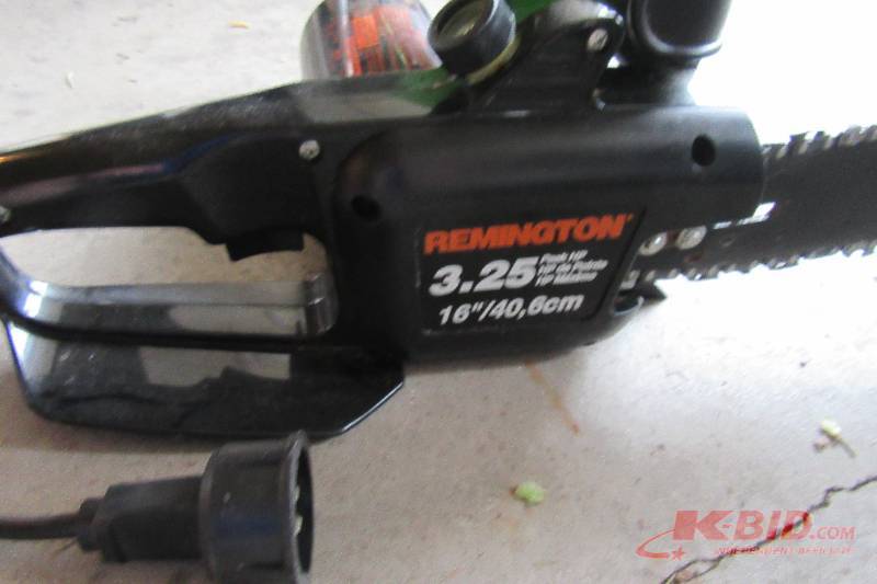 lot 108 image: Electric Chain Saw