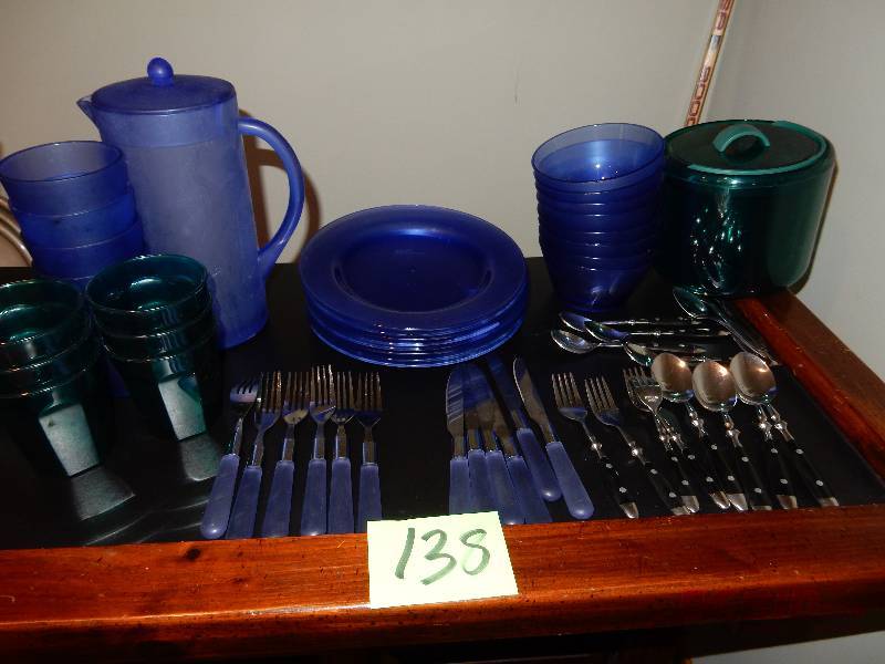 lot 135 image: Misc. Glasses and Mugs as pictured