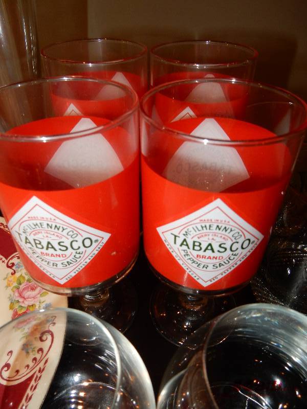 lot 170 image: Misc. Glassware as pictured