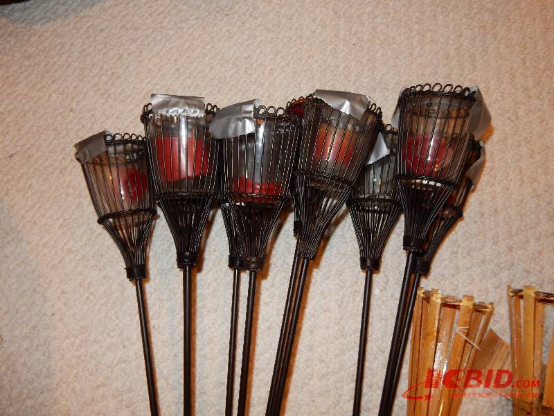 lot 213 image: 10,metal candle holders, 3 bamboo candle holders