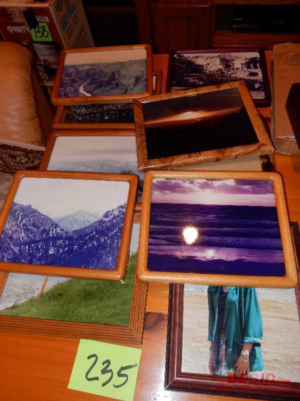 lot 235 image: Lot of pictures and Frames