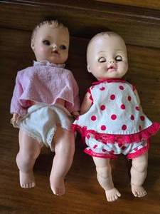 Vintage Dolls, Red Dots Outfits