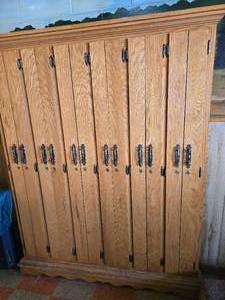 Pool Cue Stick Cabinet with Individual Keys for Each Cubby