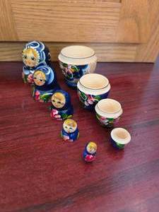 Matryoshka Nesting Dolls