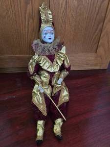 Porcelain Jester Wind Up