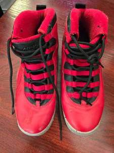 Nike Air Jordan 10 Retro Bulls over Broadway 6.5 Youth