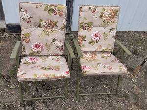Patio chairs with floral cushions