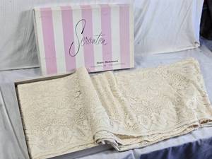 Scranton Ivory Table Cloth 72 x 108