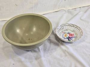 Texas Ware Plastic Bowl and Hand-Painted Japanese Porcelain Dish