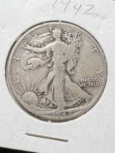 1942 US WALKING LIBERTY HALF DOLLAR
