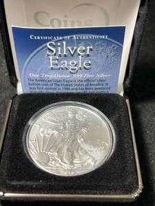 2018 AMERICAN SILVER EAGLE 1 TROY OZ .999 FINE SILVER IN BOX