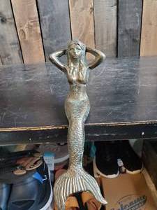 Large Cast Iron Decorative Sitting Mermaid