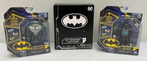 DC Comics Collectibles Bat-Tech Batman & King Shark Set (New old Stock)