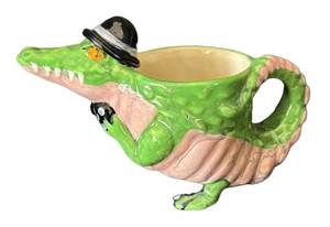 K - Crocodile Mug by Hatton