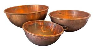 P - Vintage Copper Nesting Bowls - Set of 3 Round-Bottom