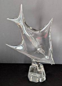 UL - Art Glass Angel Fish Sculpture