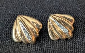 K - AV 14K Gold Diamond Clip-On Earrings