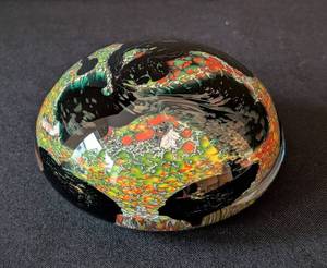 LB - Dick Huss Art Glass Paperweight