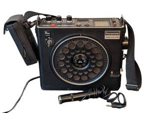 LLR - Panasonic PSB amfm radio - 3-Band AMFM