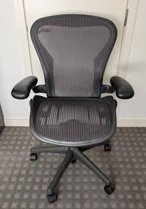 LB - Herman Miller Size 2 Office Chair - Mesh Back, Black Frame