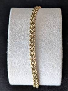 K - 14K Yellow Gold Bracelet - 7 in